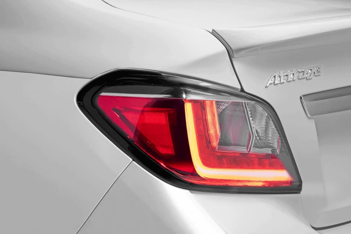 Attrage - Mitsubishi Moveo Bình Định