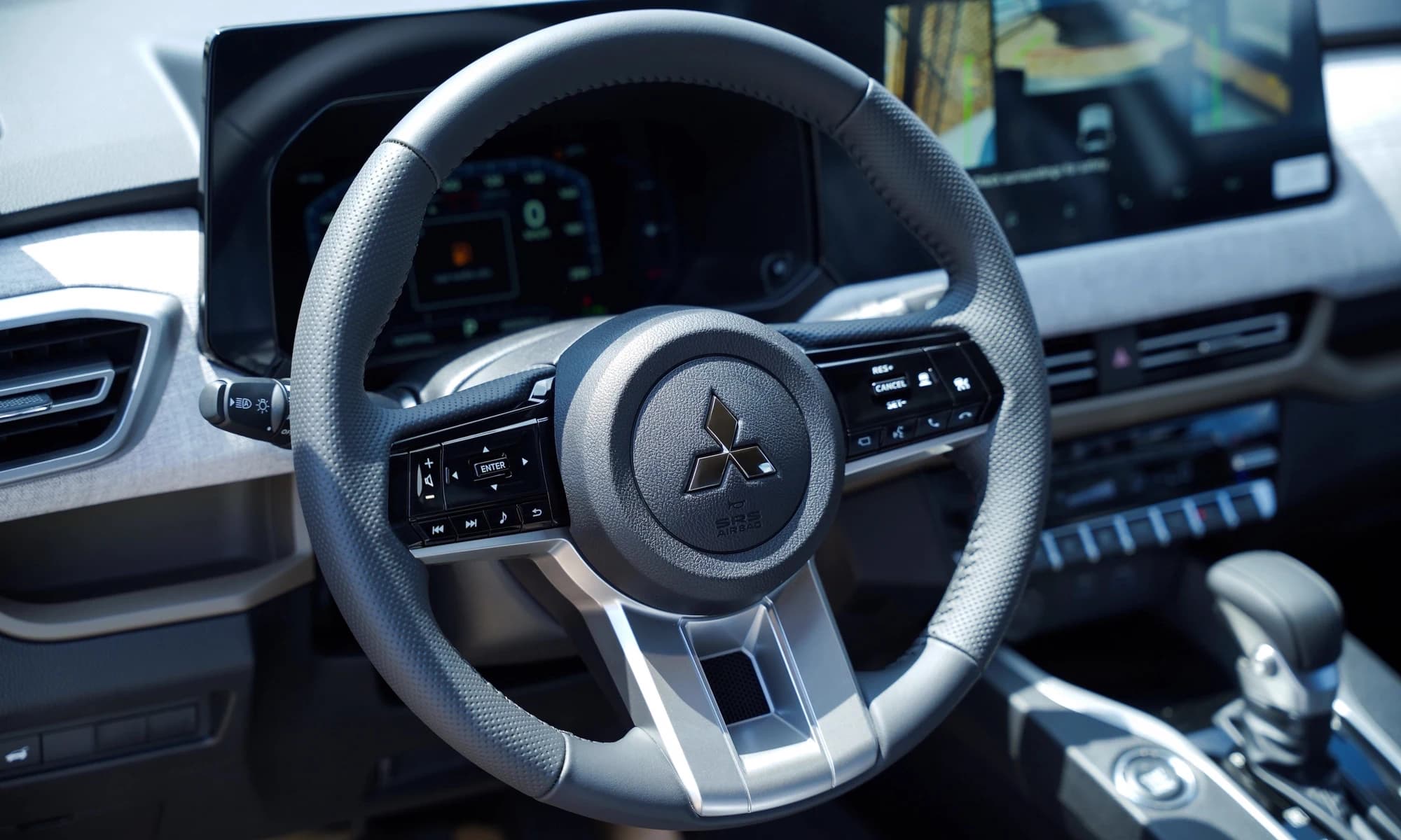 Xforce - Mitsubishi Moveo Bình Định