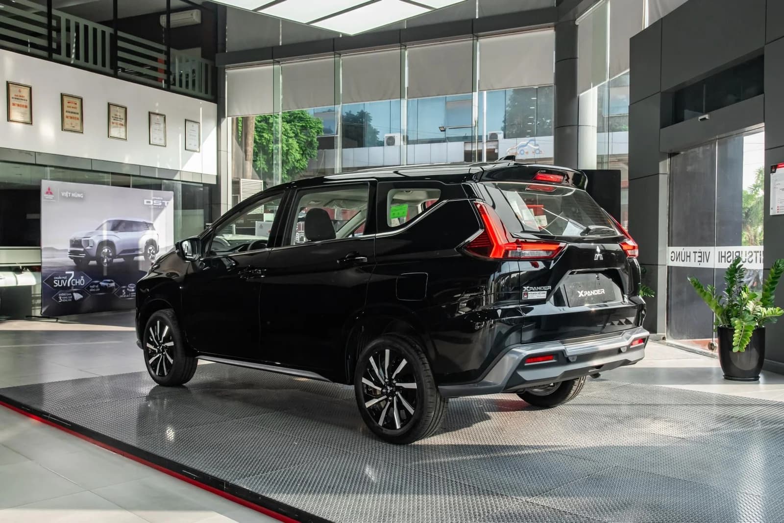 Xpander - Mitsubishi Moveo Bình Định