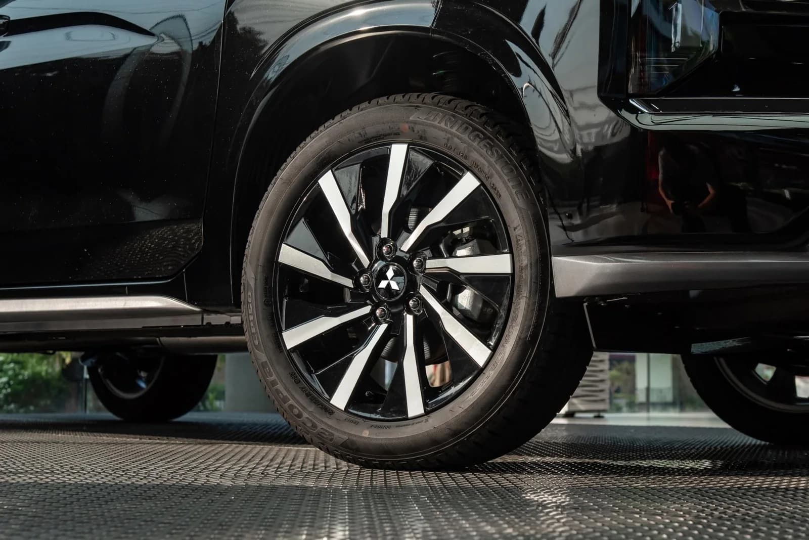 Xpander - Mitsubishi Moveo Bình Định